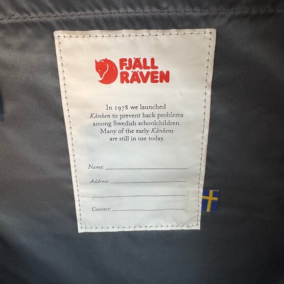Fjallraven - Kanken Classic Everyday Backpack - Picture 5 of 8